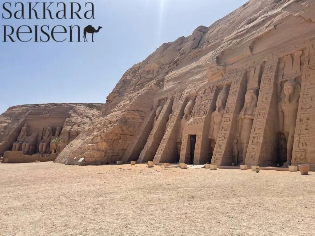 Abu Simbel Tempel am Nassersee bei Assuan
