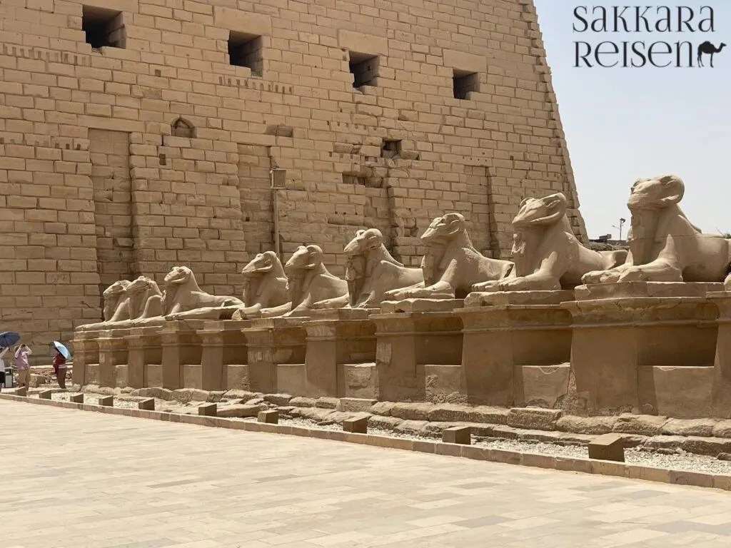 Karnak Tempel besuchen