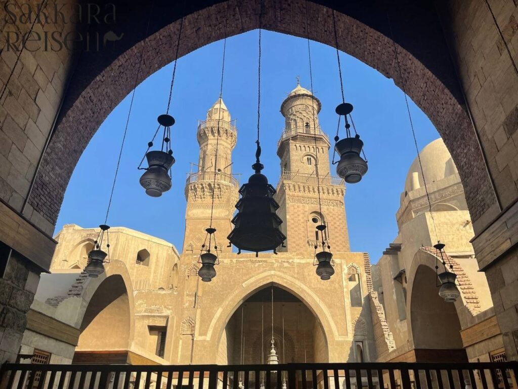Mosque – Panoramic views