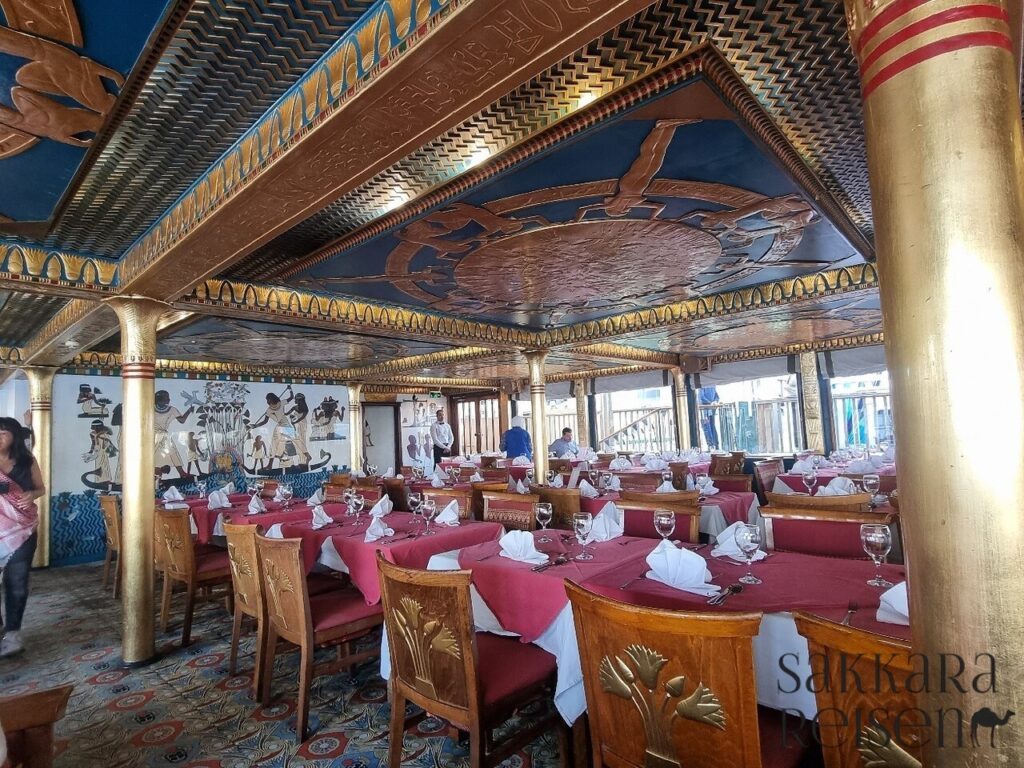 Nile Maxim Restaurant