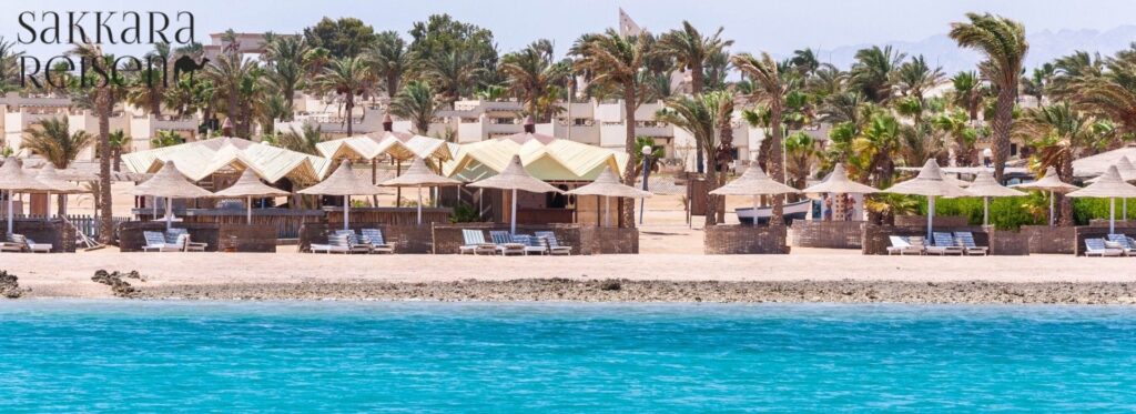 Hotels with safe house reefs & lifeguards